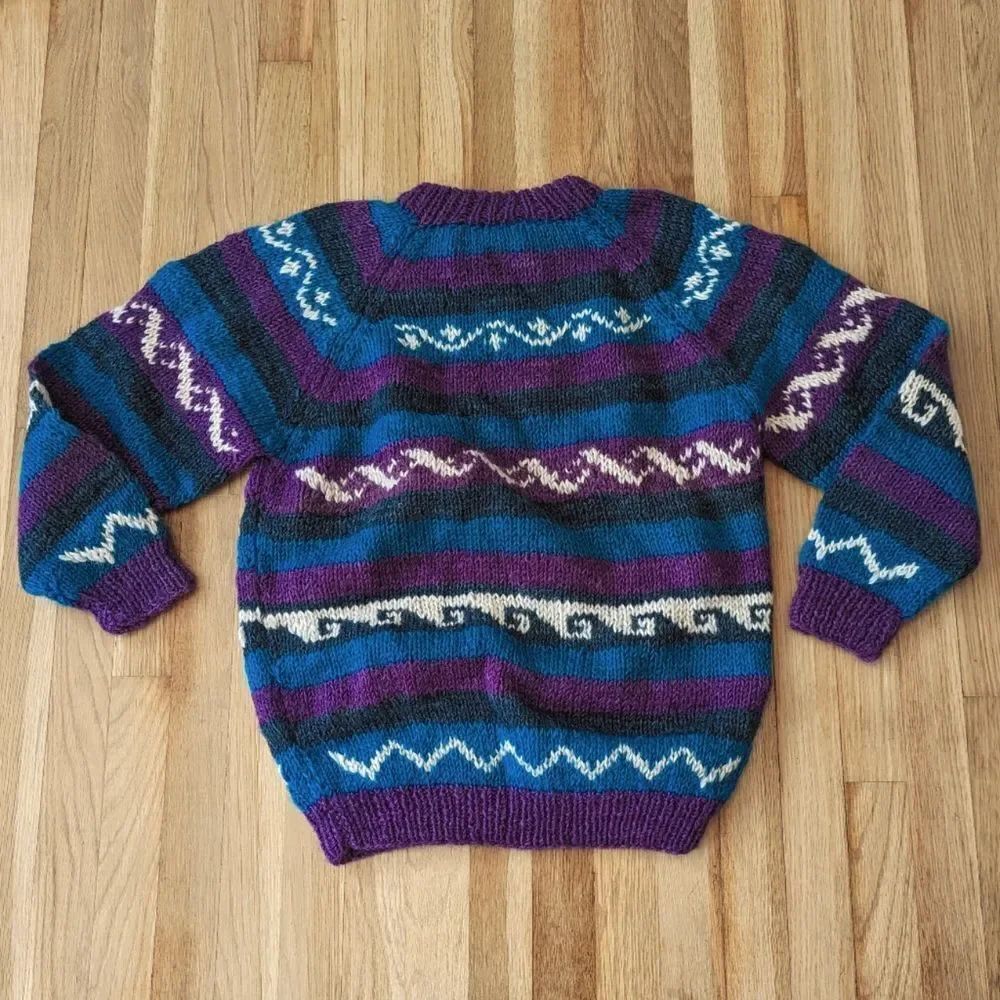 Vintage Blue Purple and white Abstract Crewneck Sweater Unisex - Picture 2 of 3